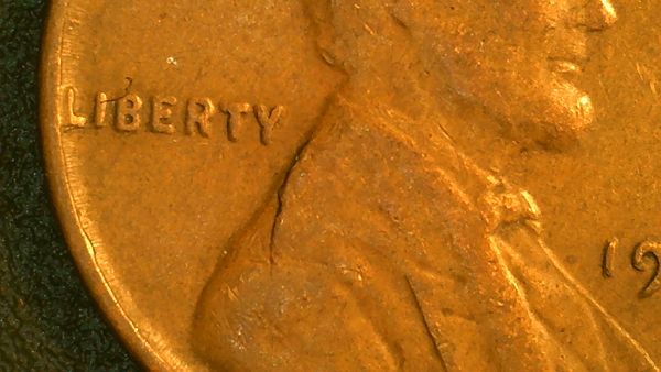 Two-1952-Lincoln-Pennies-With-Cracks-In-Shoulder-Area